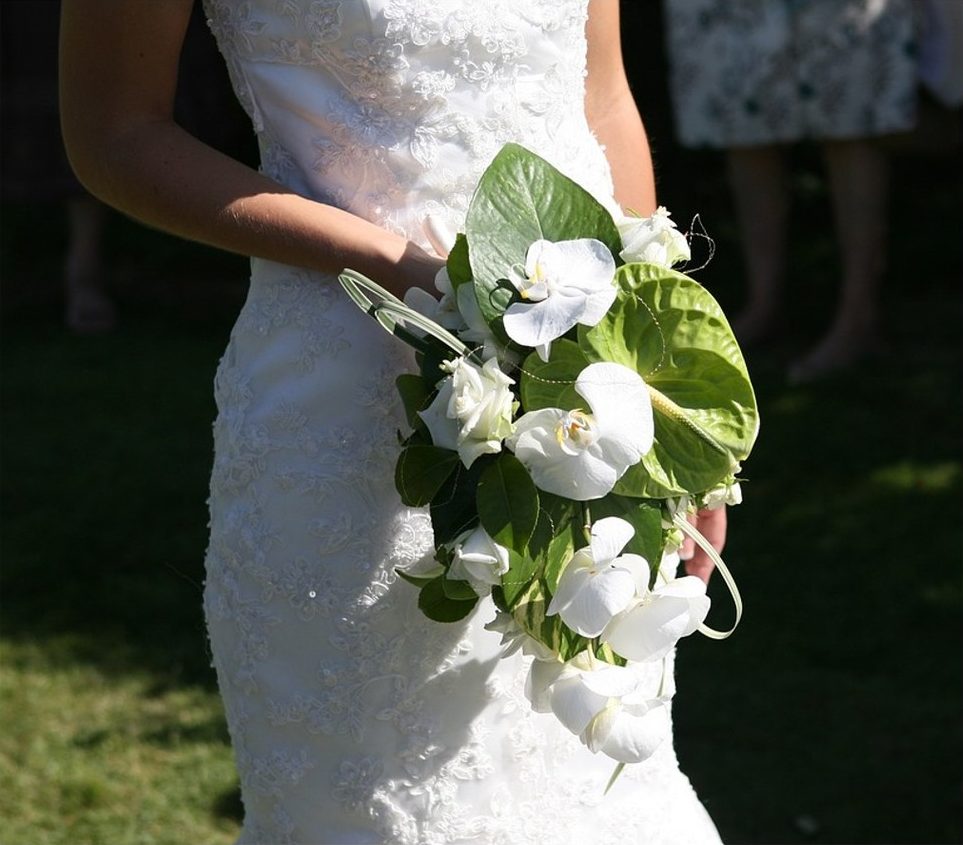¿Cómo elegir el peinado y el maquillaje adecuado para el gran día?